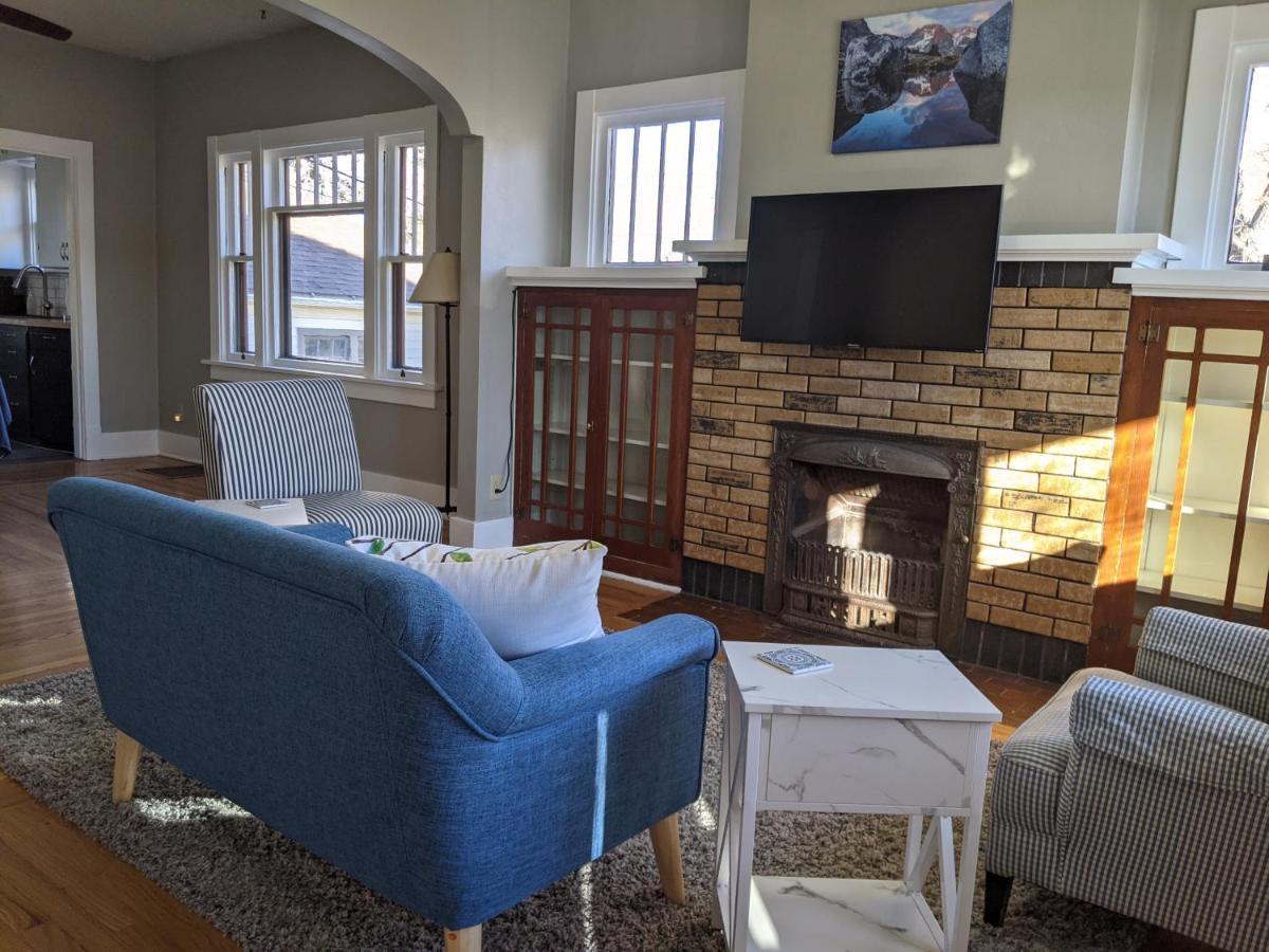 Апартаменты The Lewis House-Upper Level-A Peaceful Spot! Ларами Экстерьер фото